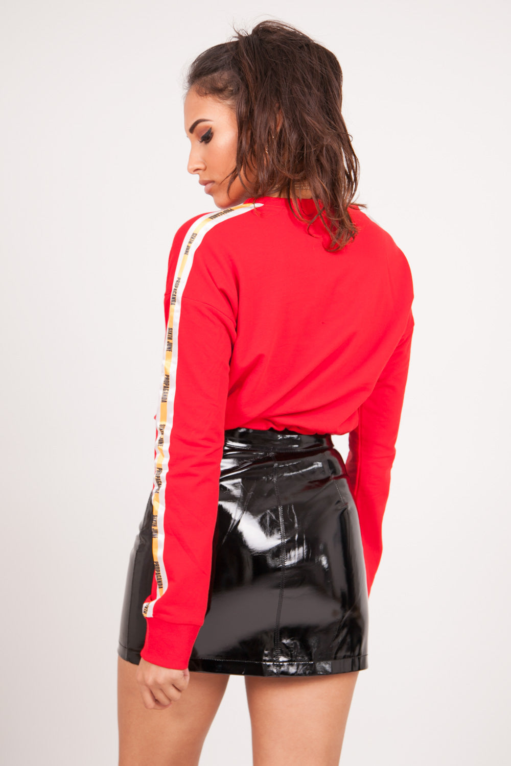 Sixth June - Sweat crop top bandes Propaganda rouge