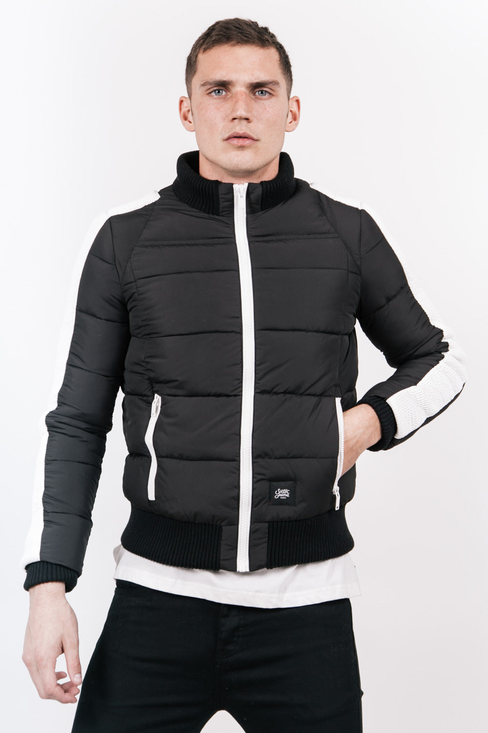 Sixth June - Doudoune courte bandes reliefs noir blanc