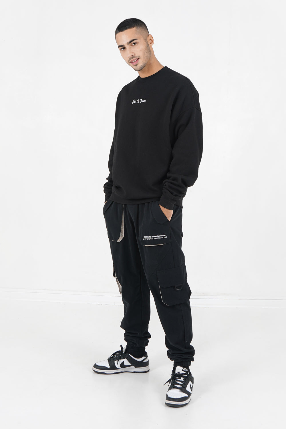 Sixth June - Sweat broderies crew oversize Noir