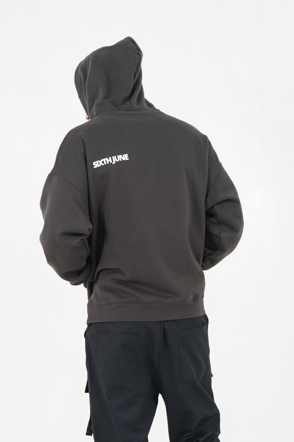 Sixth June - Sweat capuche oversize logo décalé Gris foncé