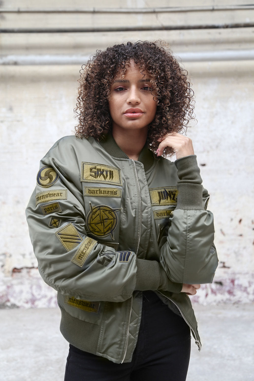 Sixth June - Bomber large patch gothique kaki