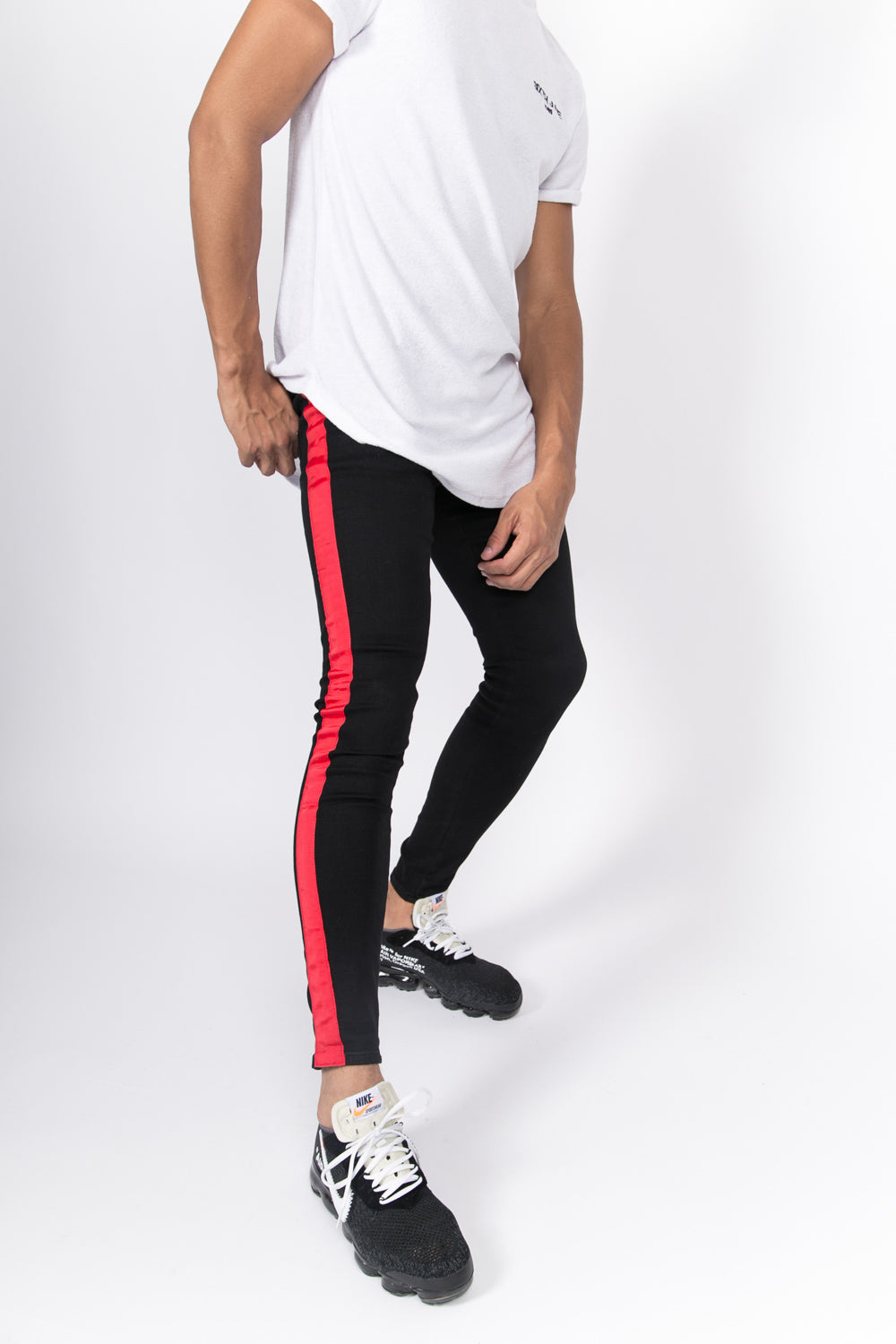 Sixth June - Jean bande satin rouge Sixth June noir