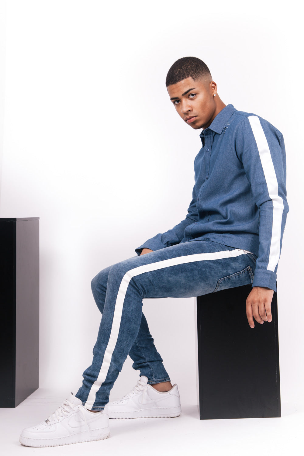 Sixth June - Jean bande blanche bleu foncé