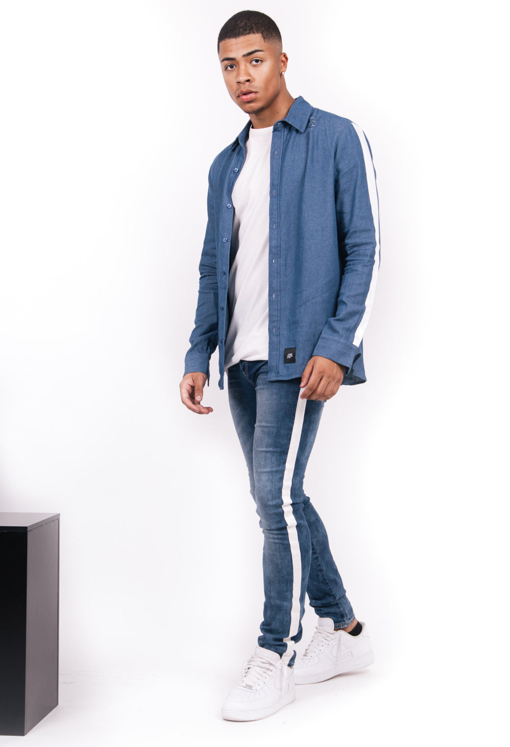 Sixth June - Jean bande blanche bleu foncé