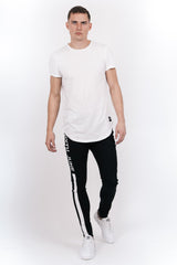 Schwarz-weiße Used-Jeans mit bedruckten Streifen