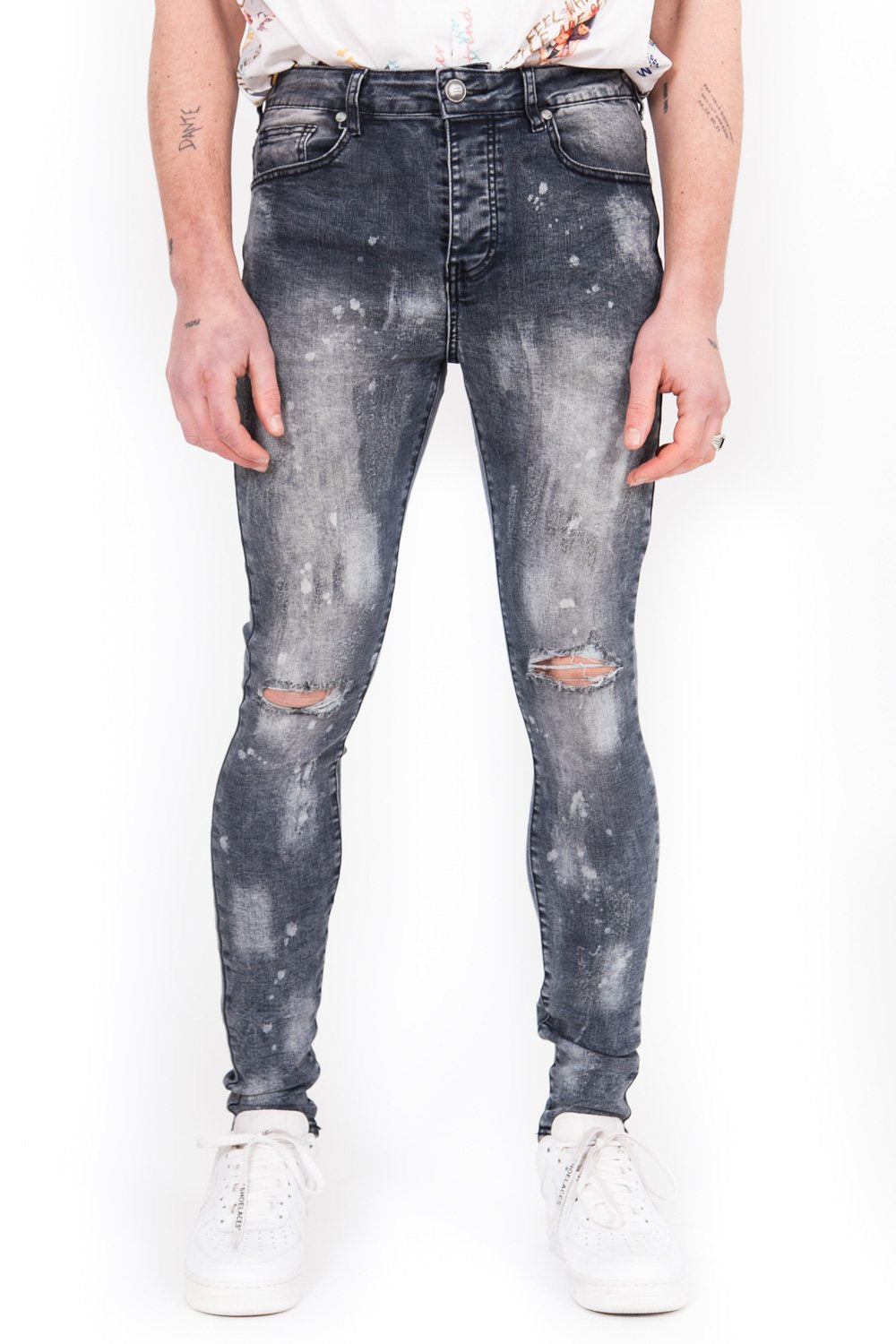 Grau gewaschene Destroyed-Jeans