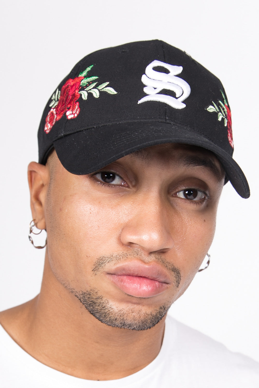 Sixth June - Casquette gothique fleurs noir doré