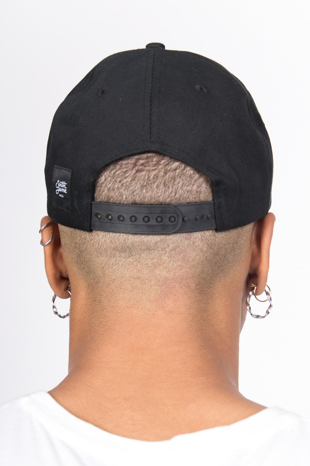 Sixth June - Casquette gothique fleurs noir blanc