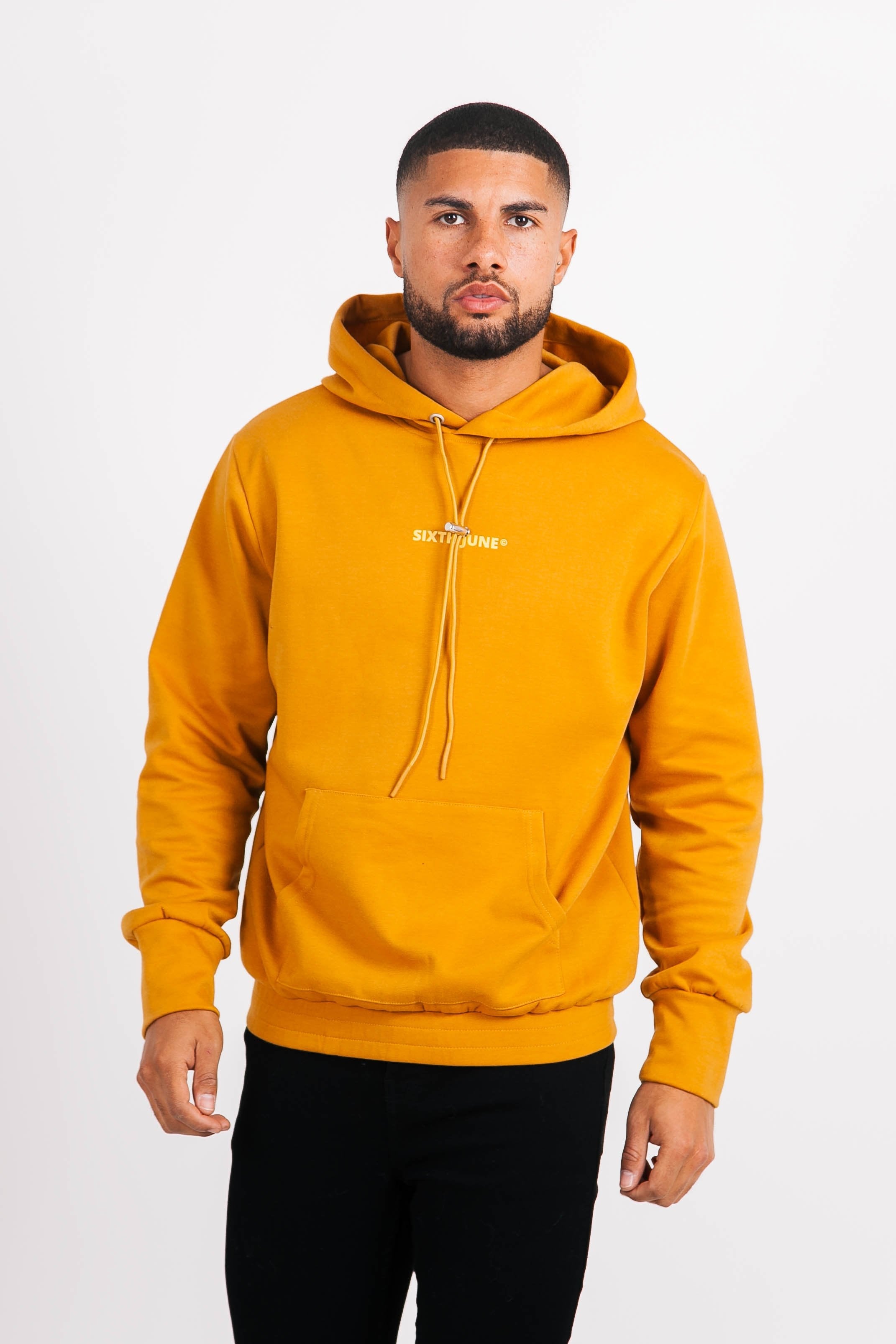 Sweat à capuche logo cordons jaune moutarde