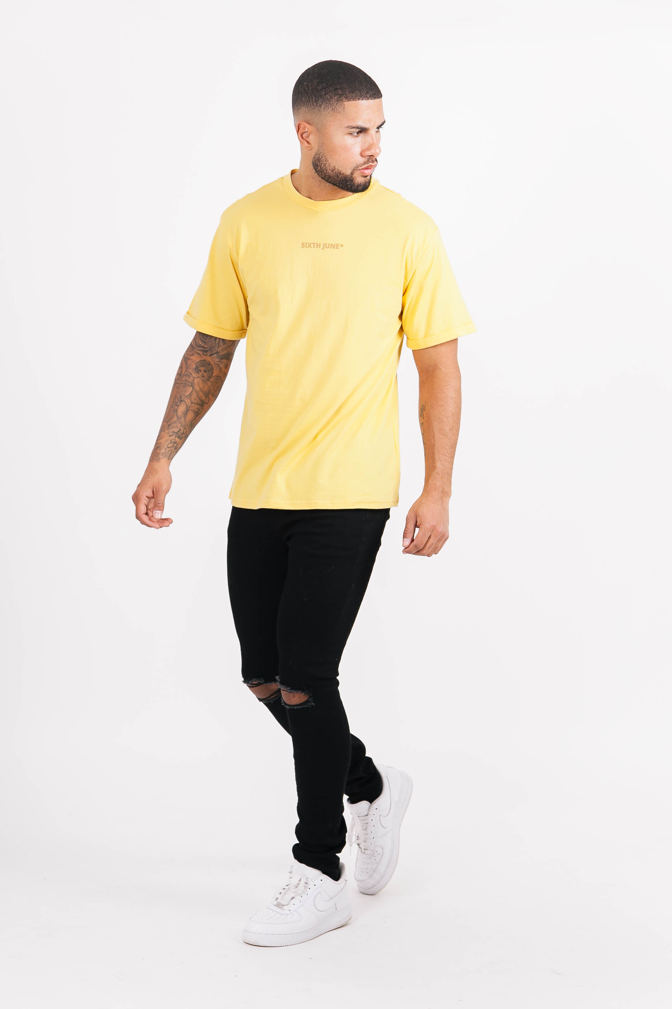 Sixth June - T-shirt basique logo manches jaune moutarde