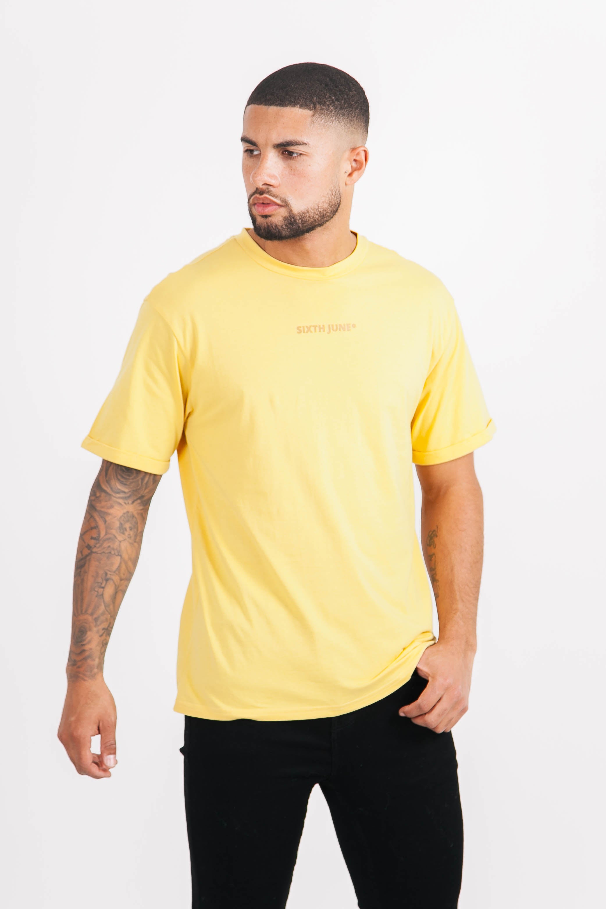 Sixth June - T-shirt basique logo manches jaune moutarde