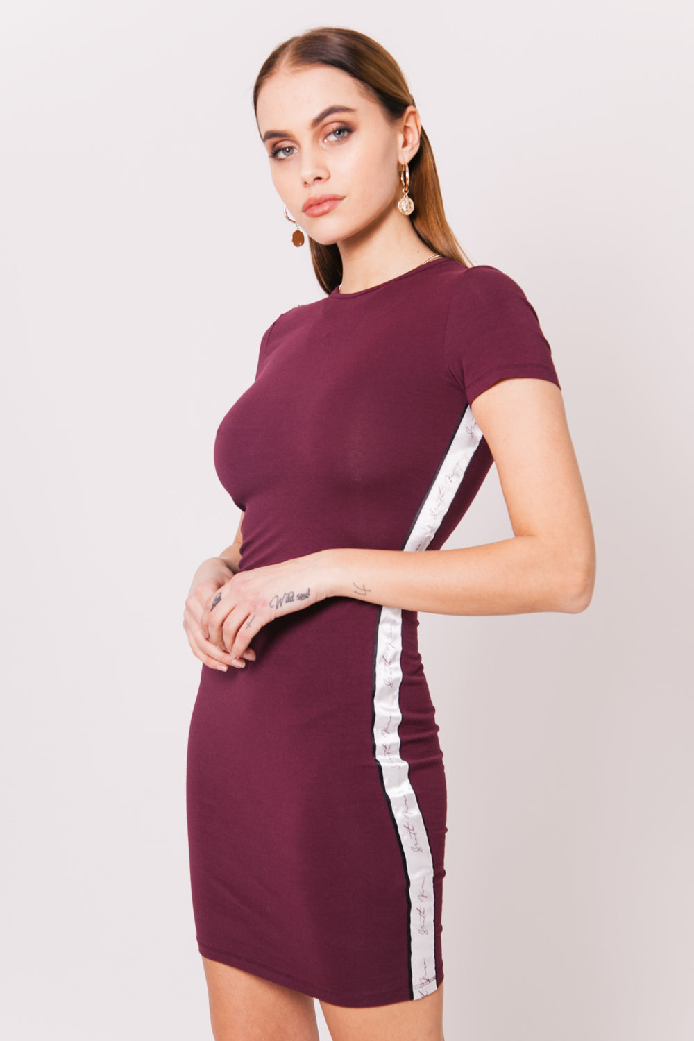 Sixth June - Robe bande logo signature rouge