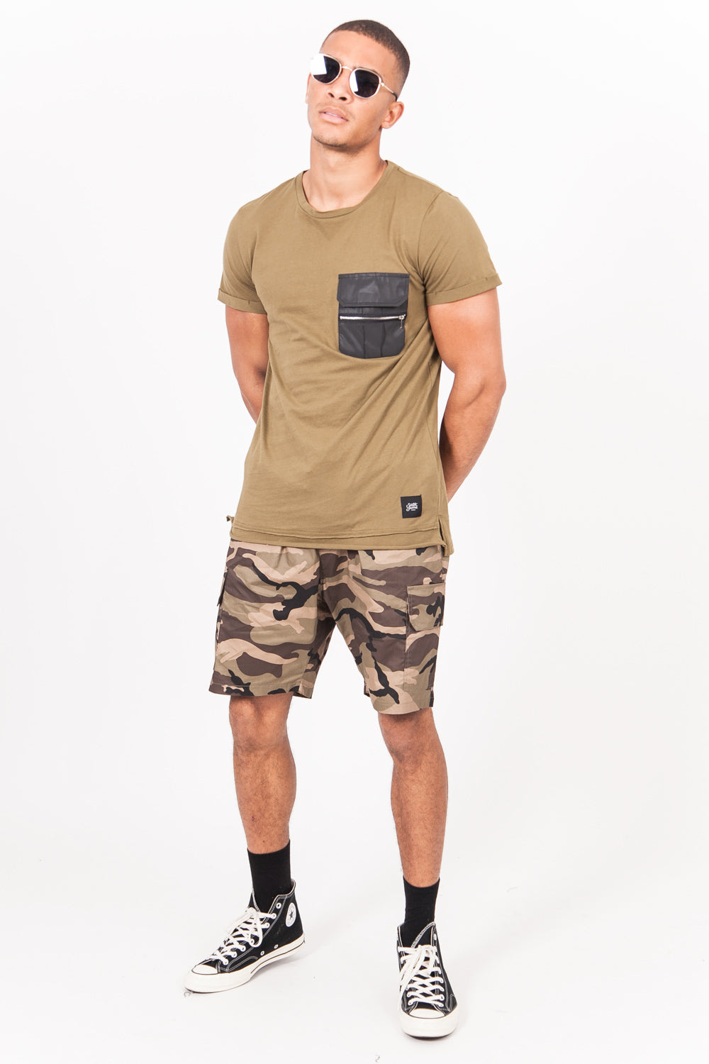 Sixth June - Short camouflage cargo vert