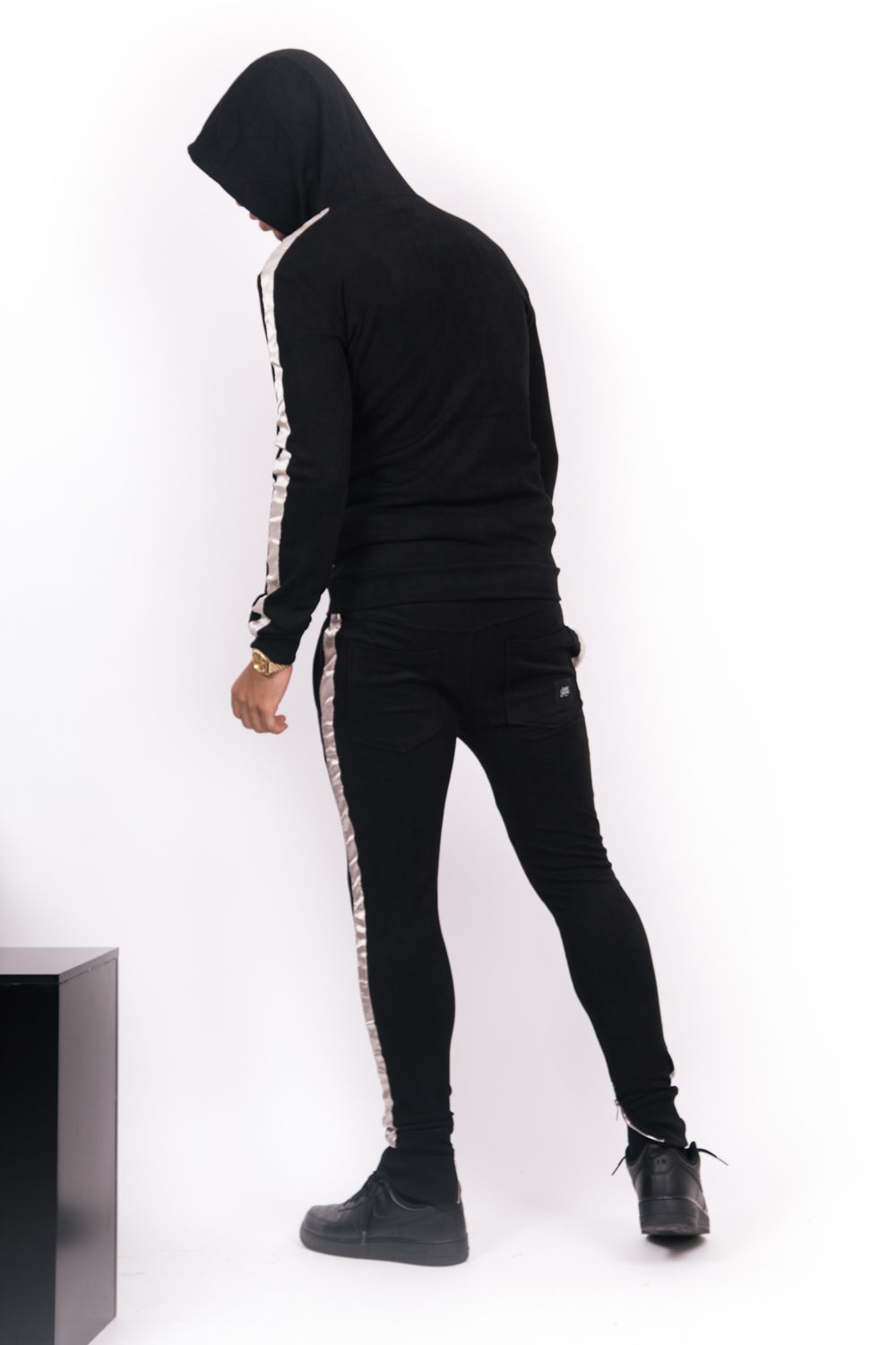 Sixth June - Sweat capuche suédine bandes noir