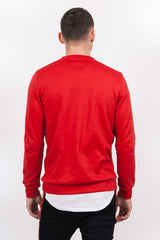Rotes Sweatshirt mit Universitätslogo