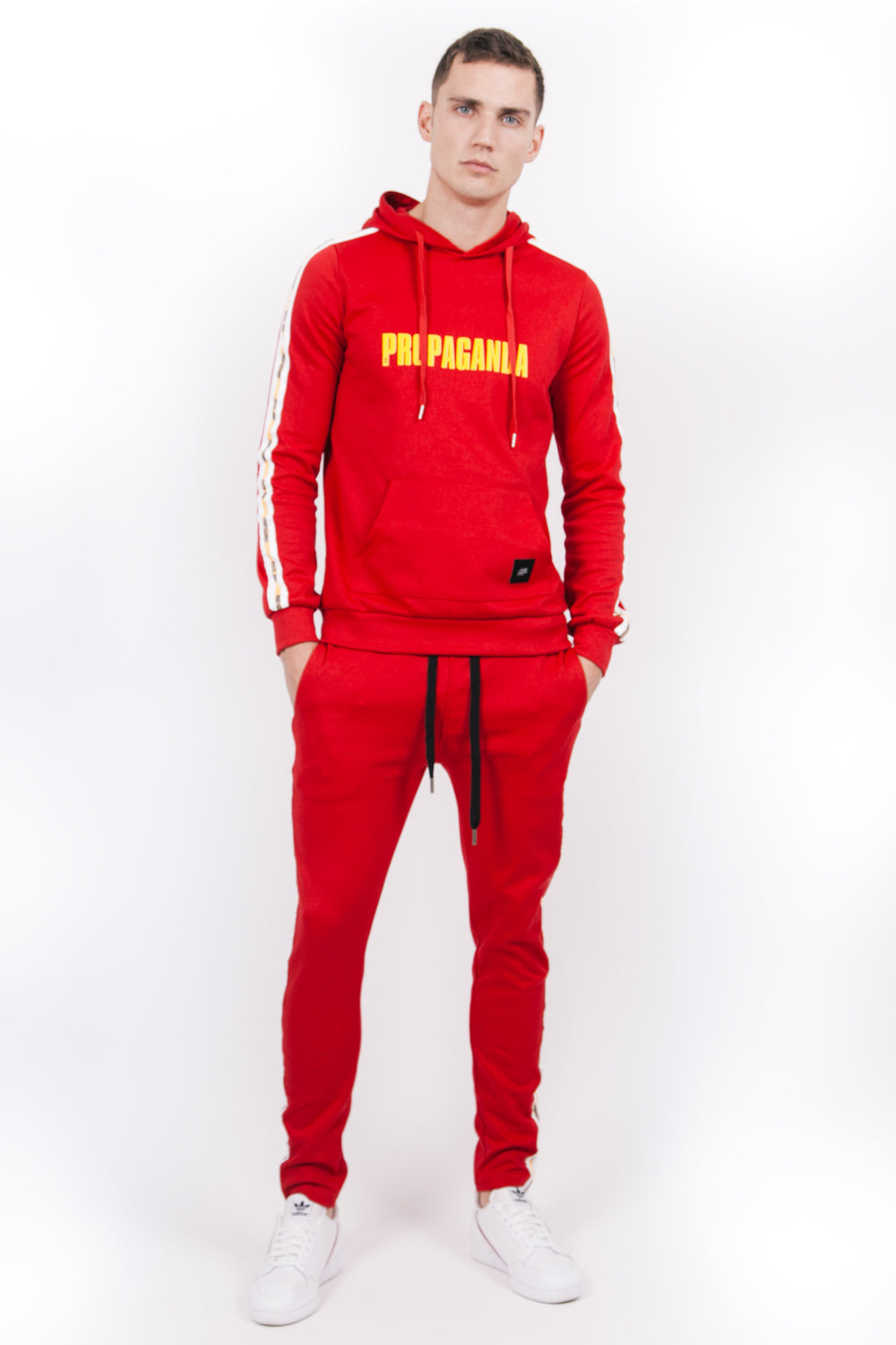 Sixth June - Sweat capuche Propaganda bandes rouge