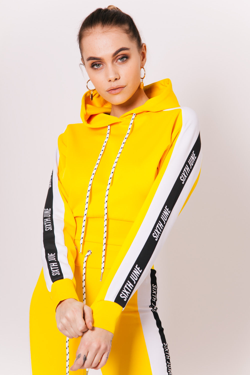 Sixth June - Sweatshirt court bandes logo jaune