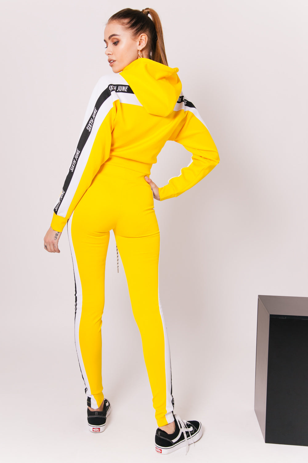 Sixth June - Sweatshirt court bandes logo jaune