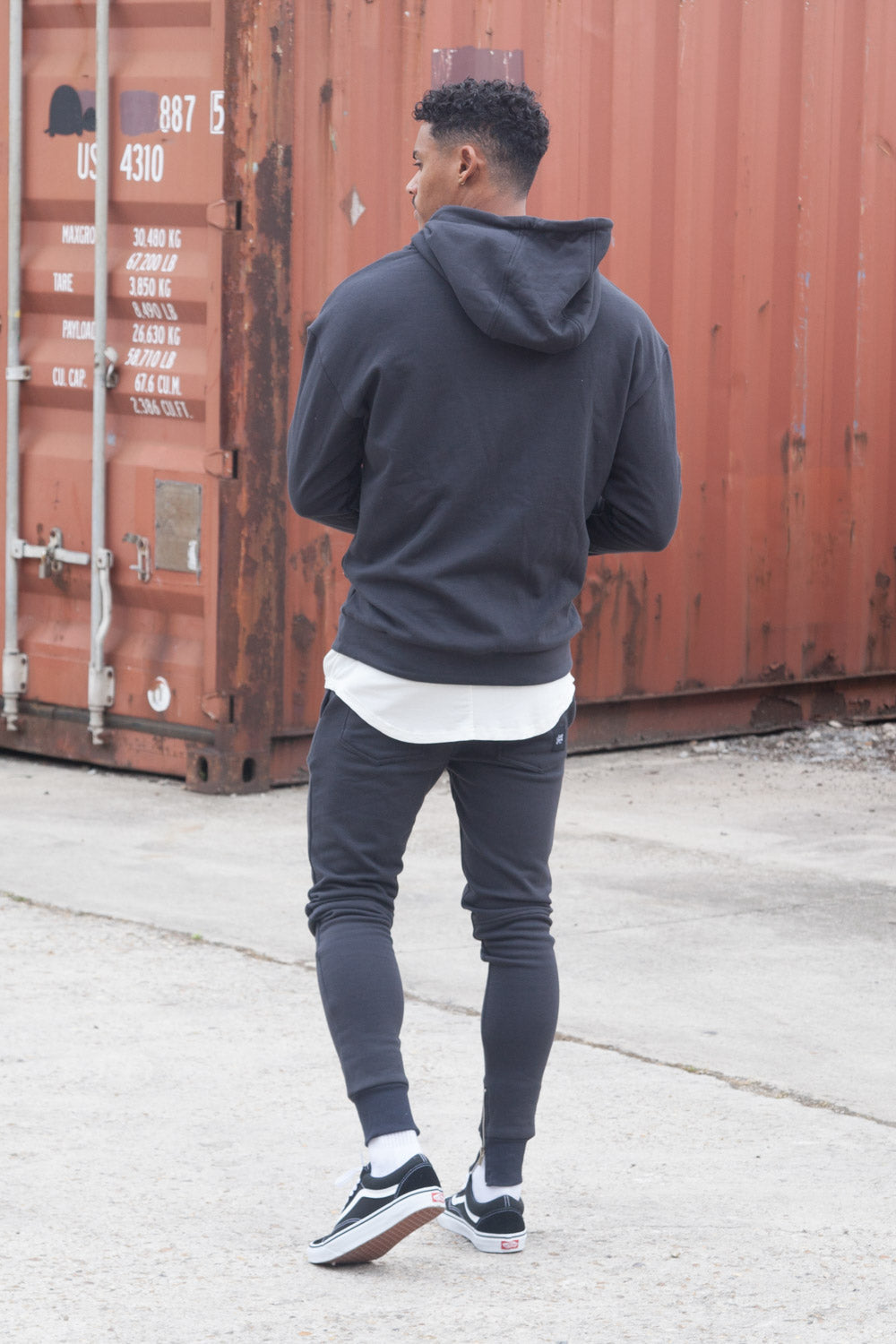 Sixth June - Sweat capuche classique Sixth June gris foncé