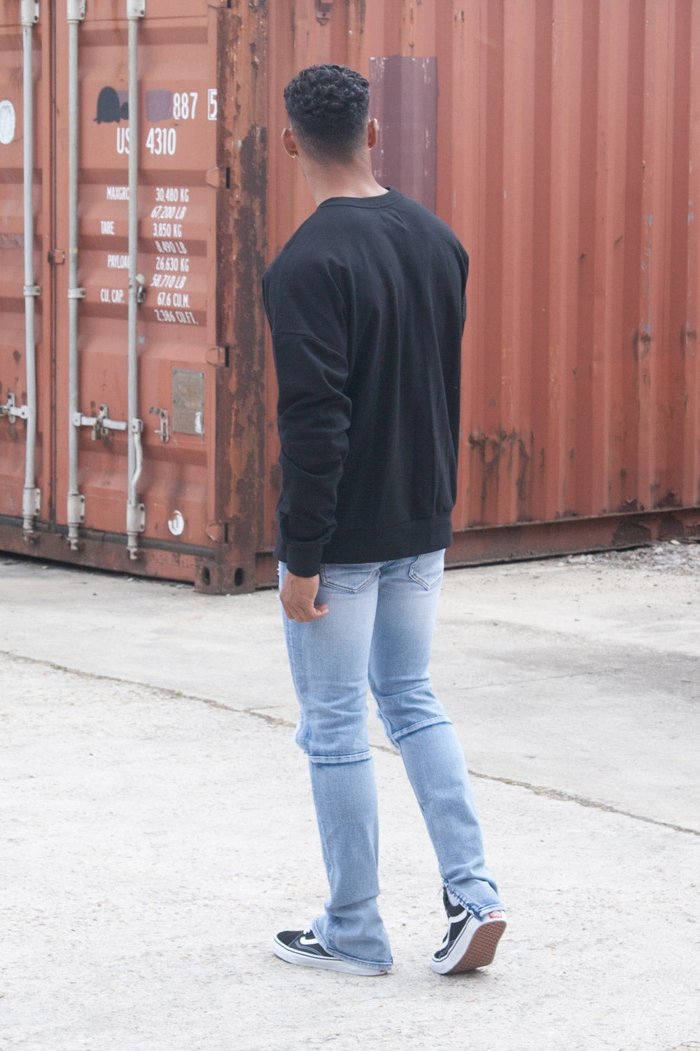 Sixth June - Sweatshirt brodé roses noir