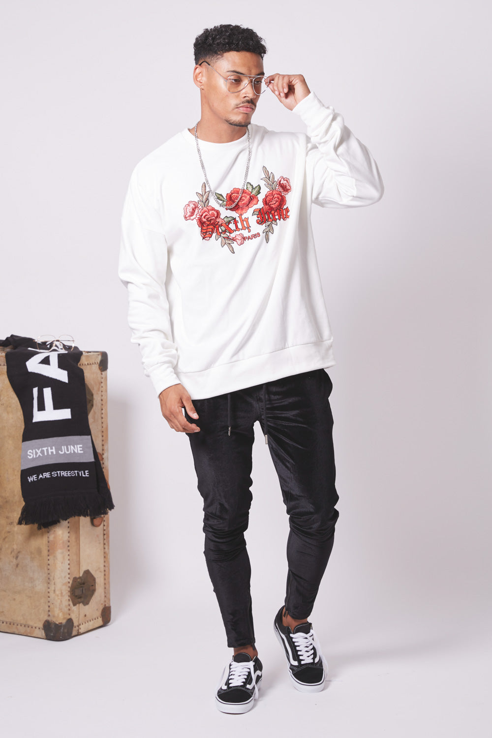 Sixth June - Sweatshirt brodé roses blanc