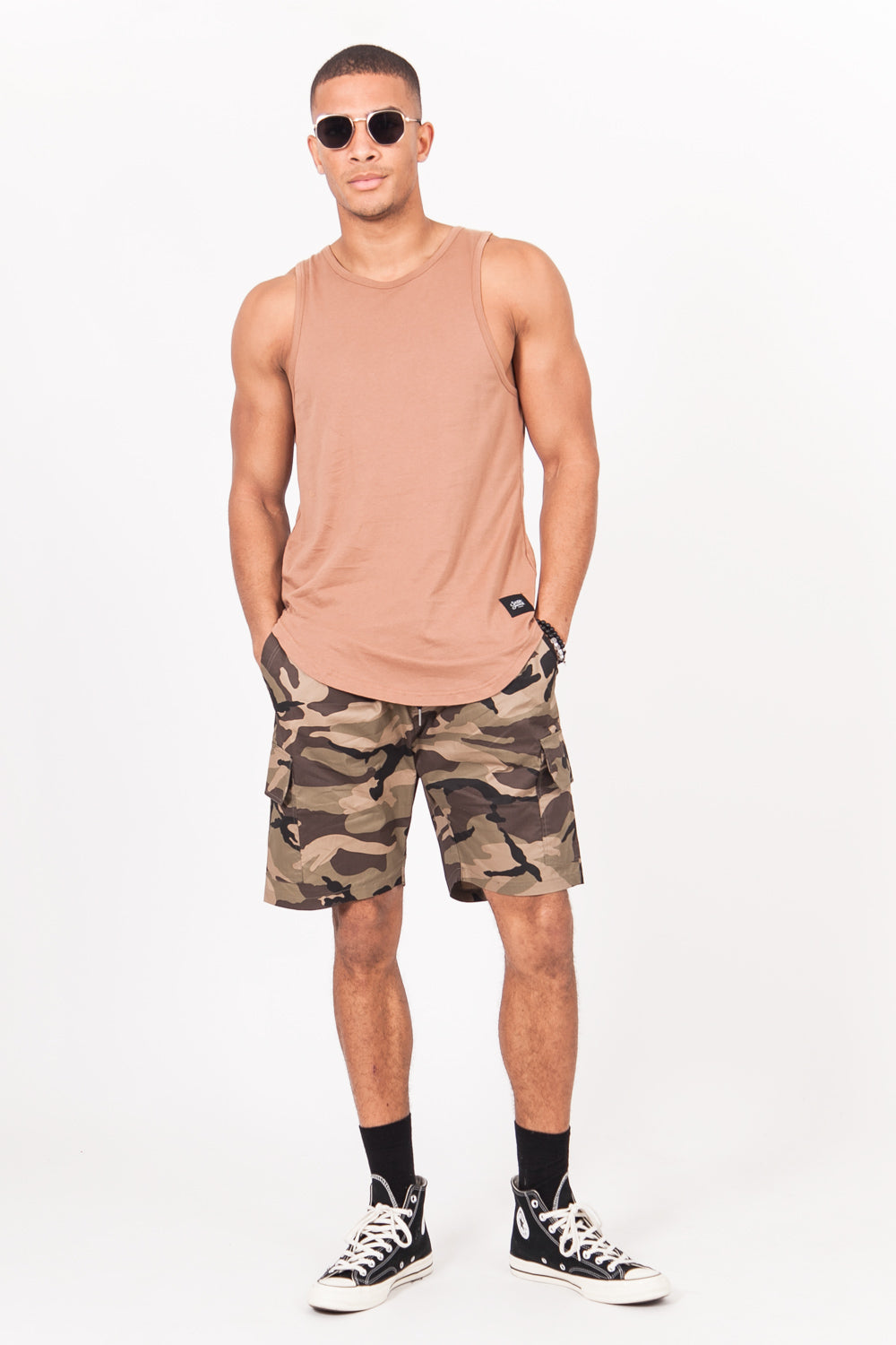 Sixth June - Short camouflage cargo vert