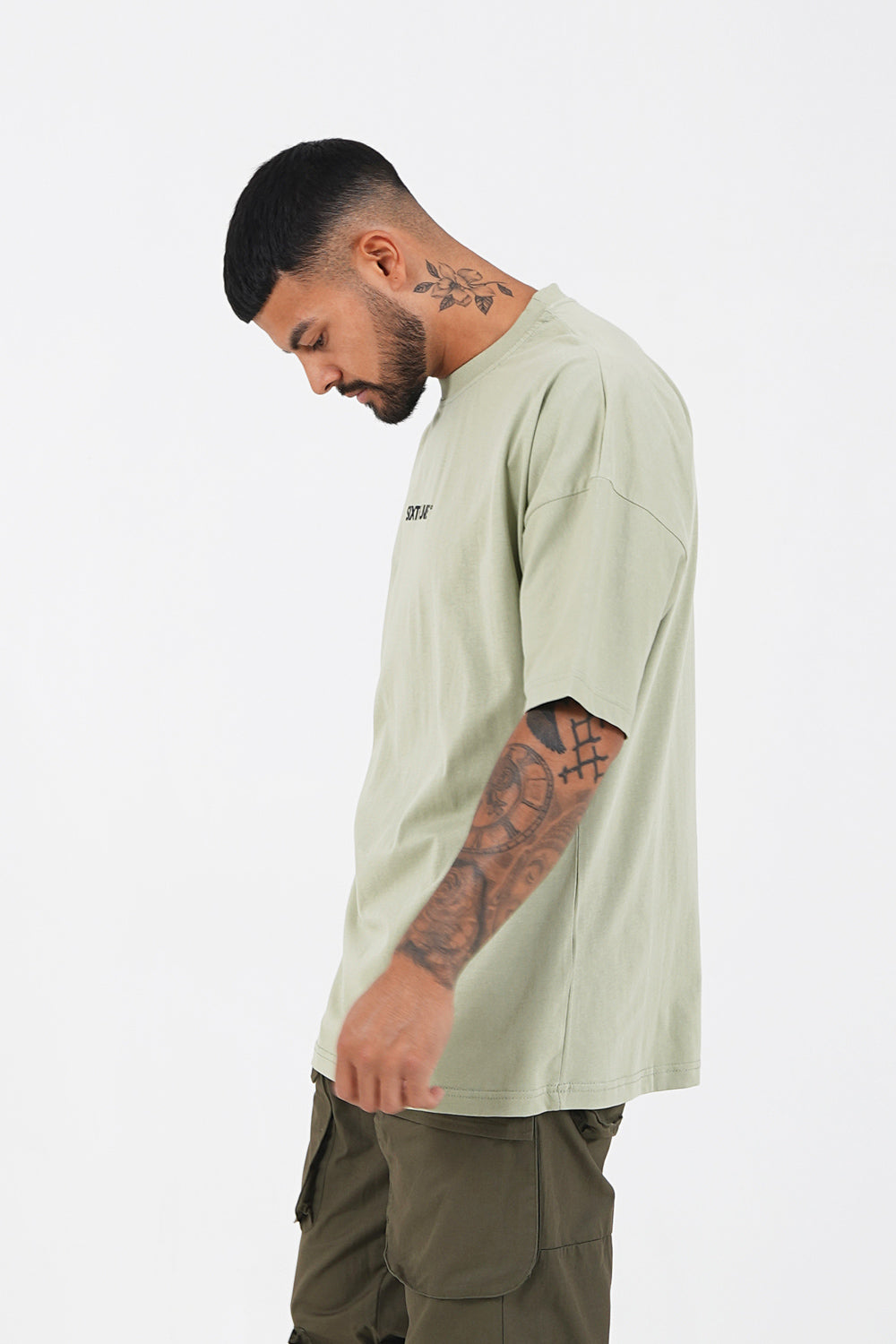 Sixth June - T-shirt large logo Vert