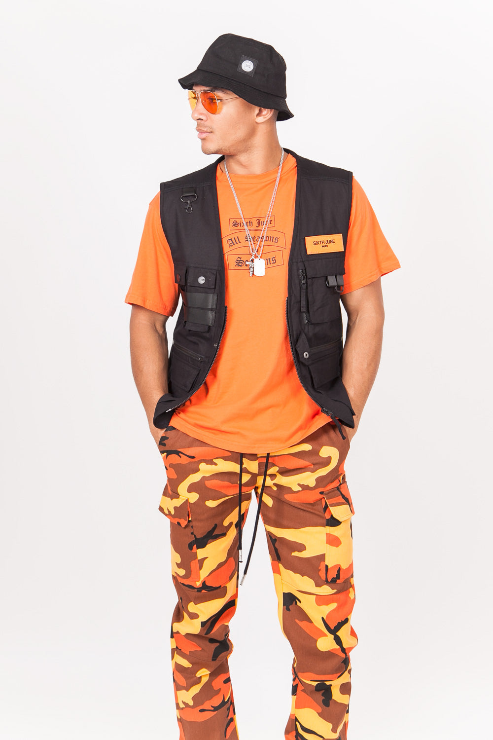 Sixth June - Bob noir 047YS