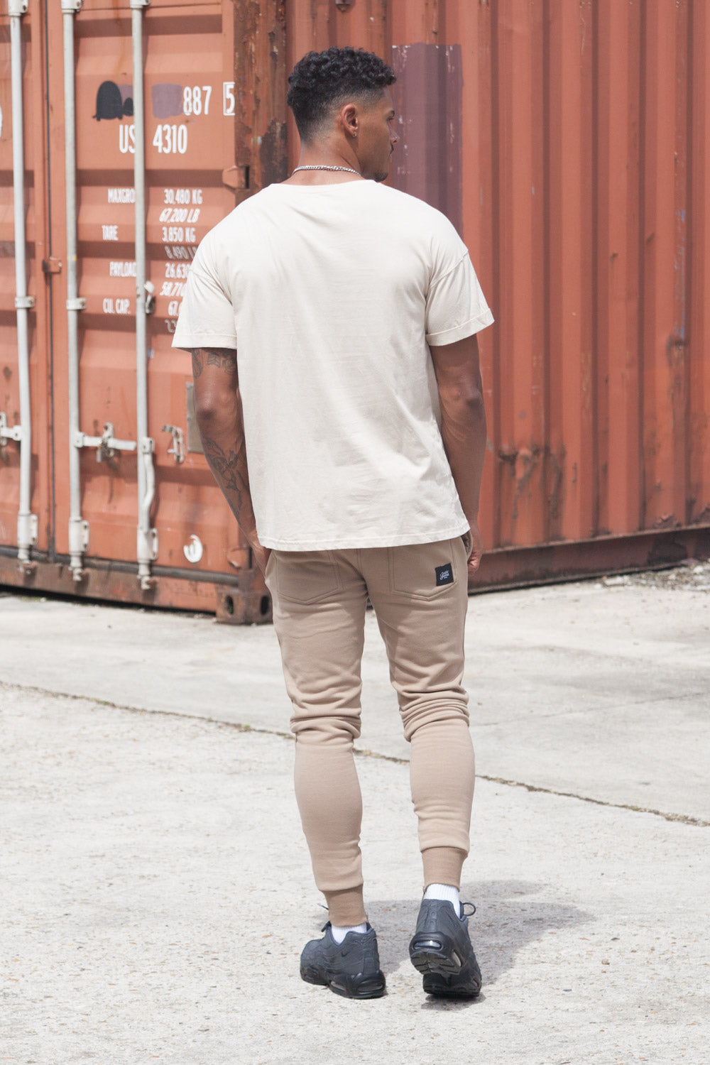 Sixth June - T-shirt brodé fleuri beige