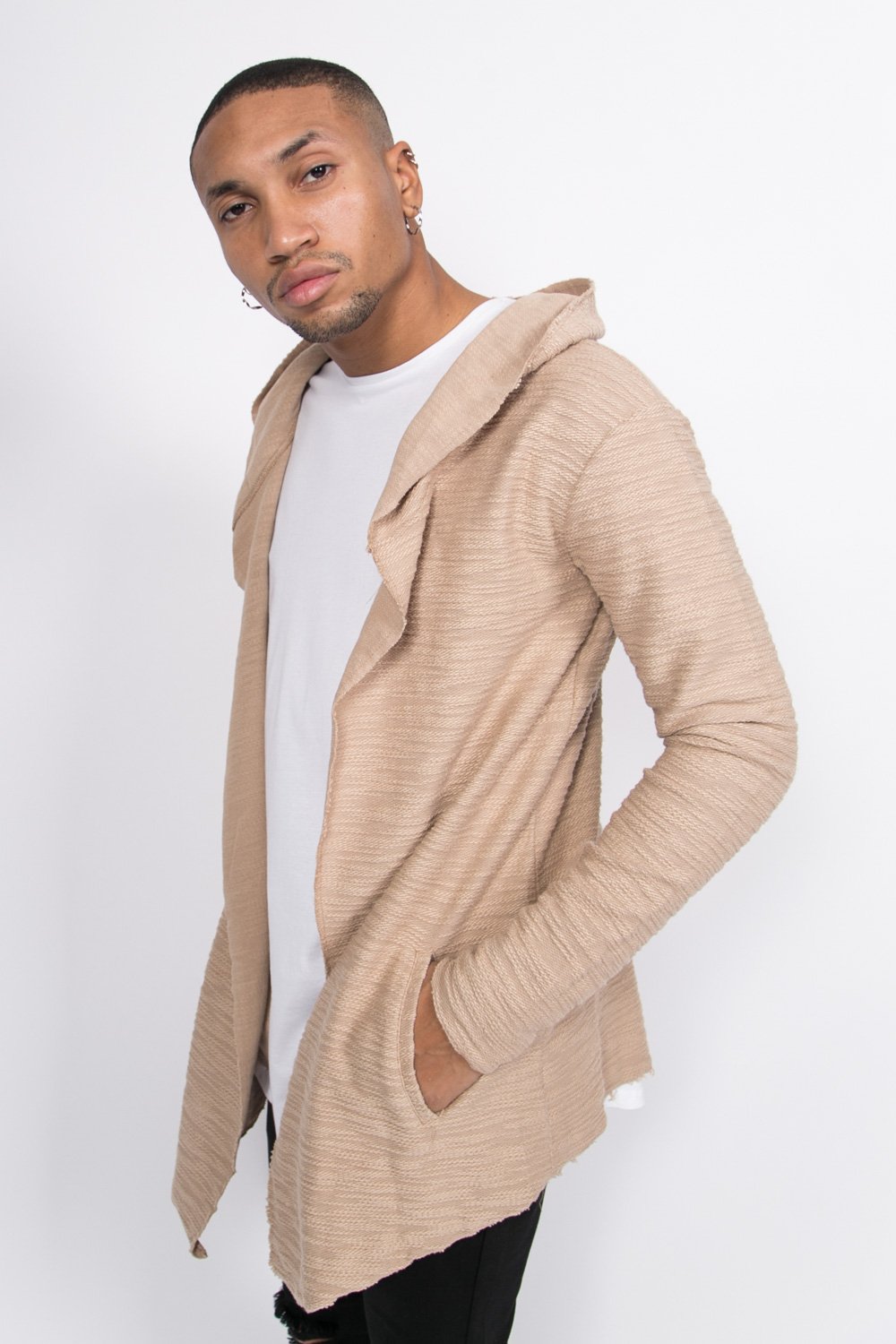 Beigefarbenes Cape aus geflammter Baumwolle