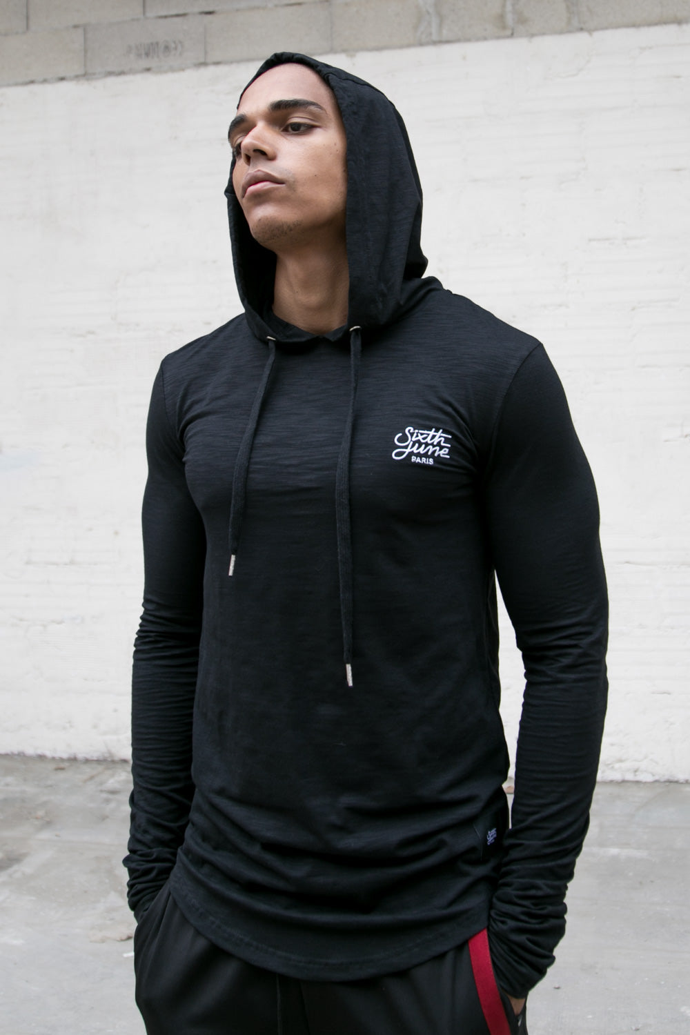 Sixth June - T-shirt capuche moulant logo noir