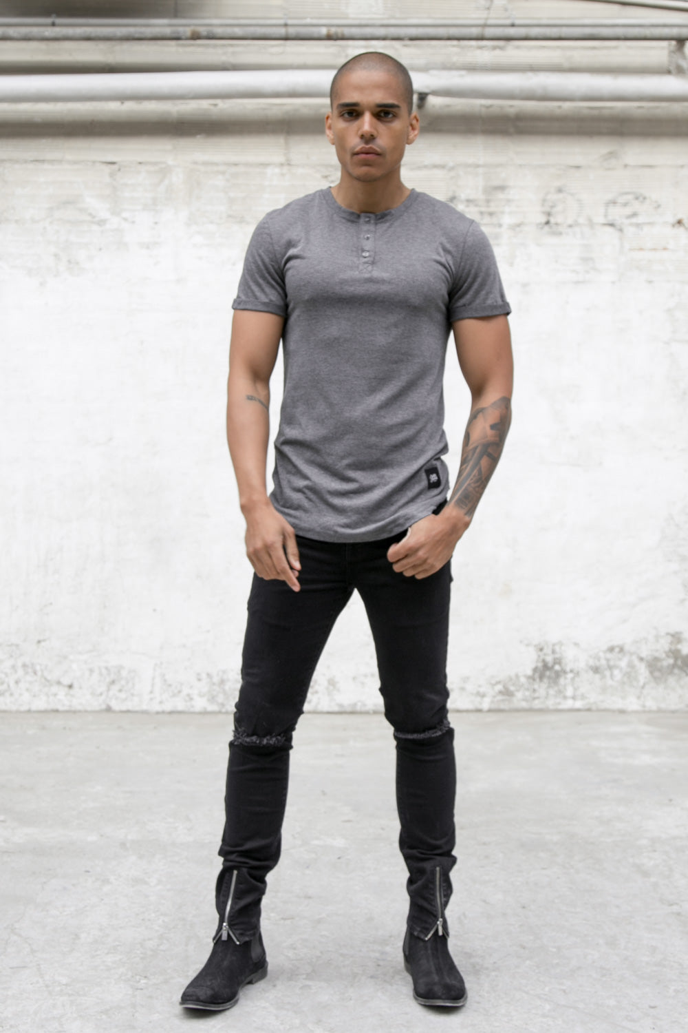 Sixth June - T-shirt col tunisien ajusté gris