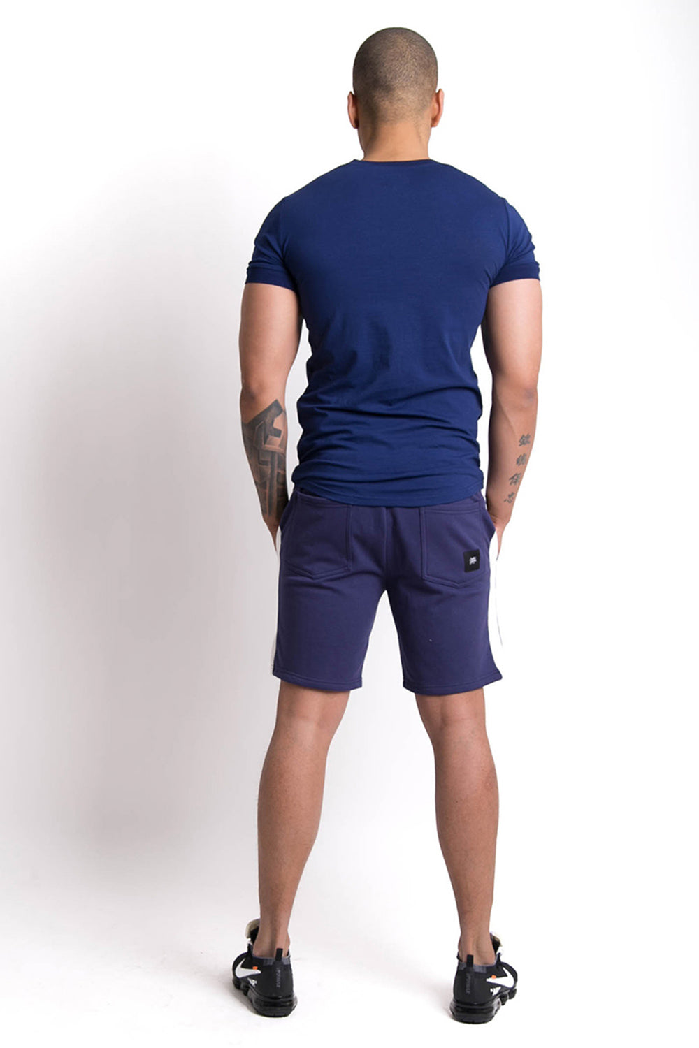 Sixth June - Short bandes logo bleu