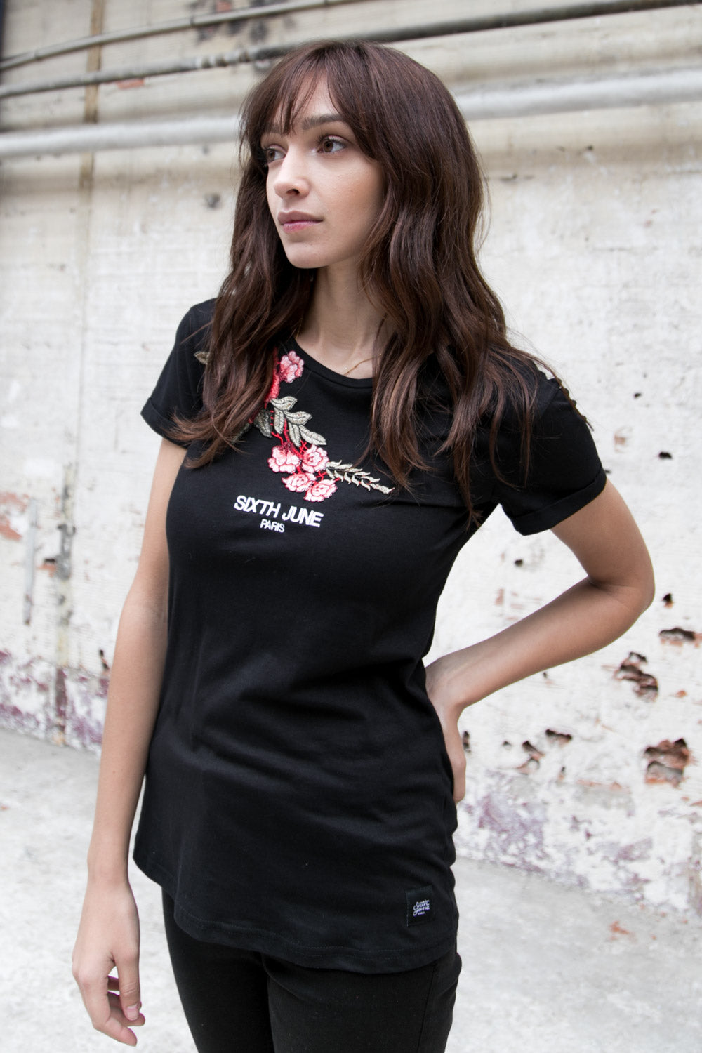 Sixth June - T-shirt brodé fleurs noir