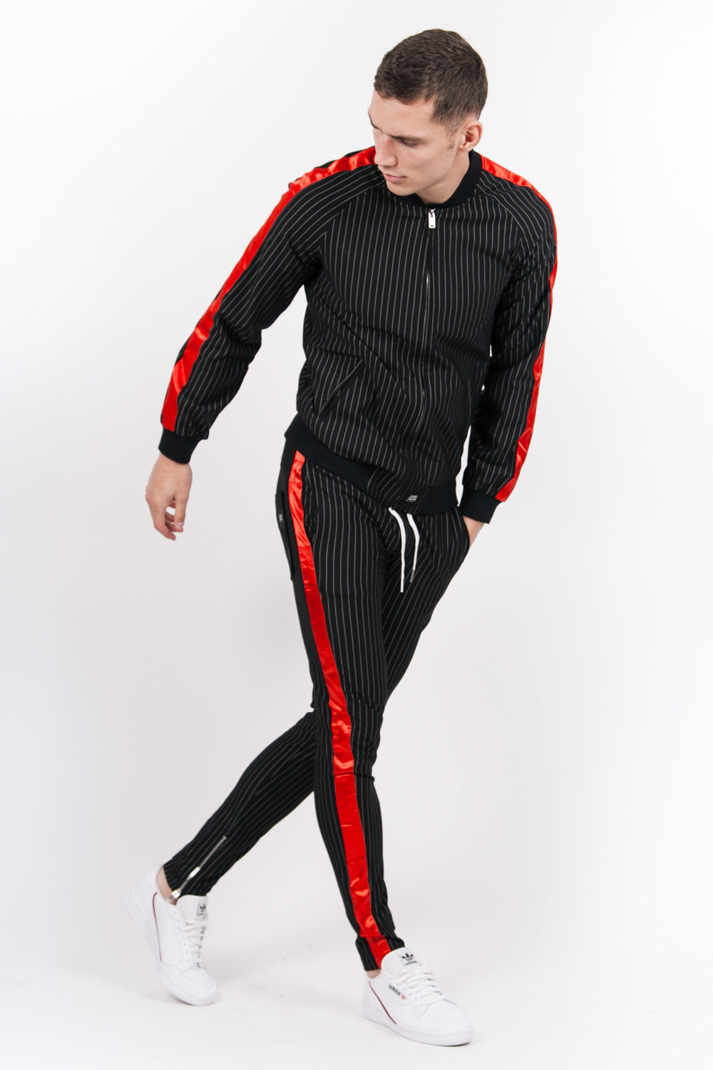 Sixth June - Jogging rayé baseball noir rouge