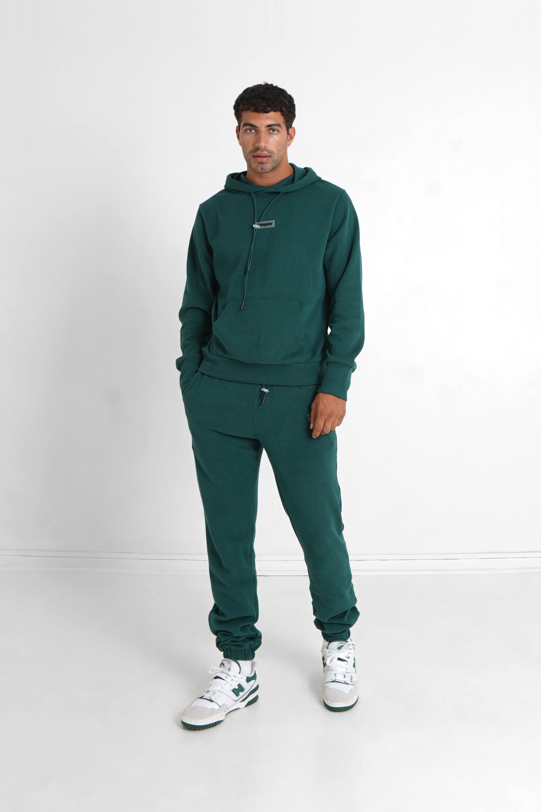 Sixth June - Sweat capuche côtelé patch Vert foncé