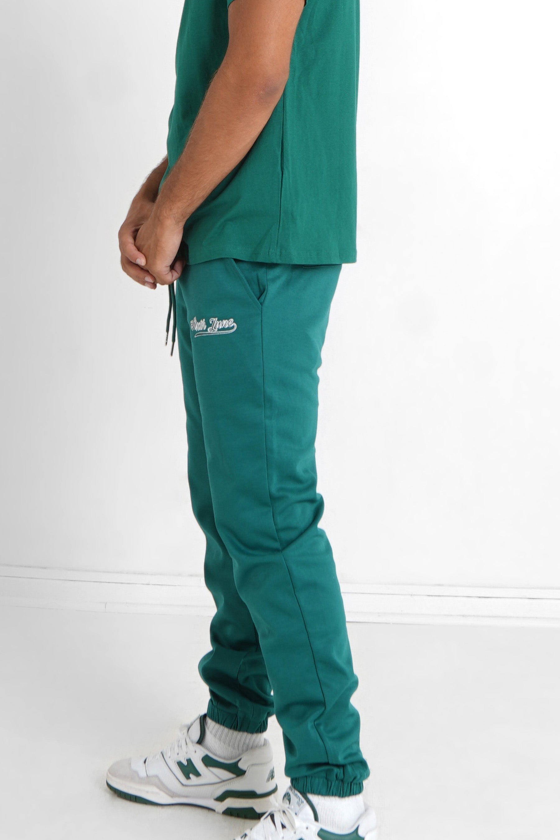 Sixth June - Jogging broderie rétro Vert foncé