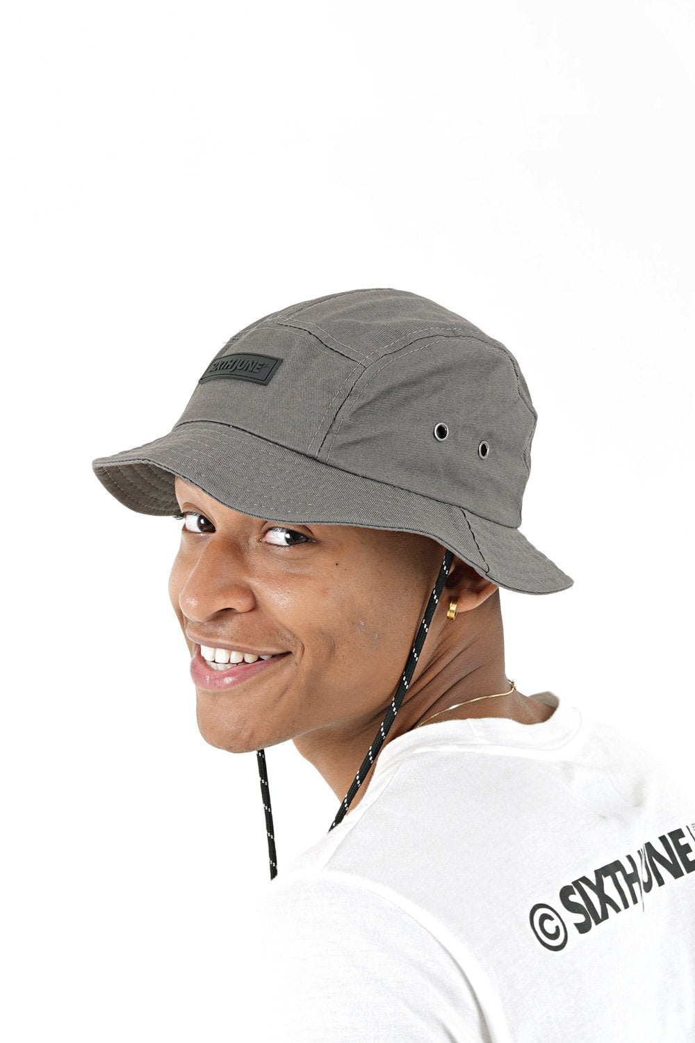 Sixth June - Bob patch Gris