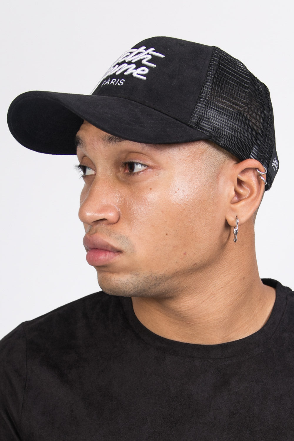 Sixth June - Casquette suédine brodée noir