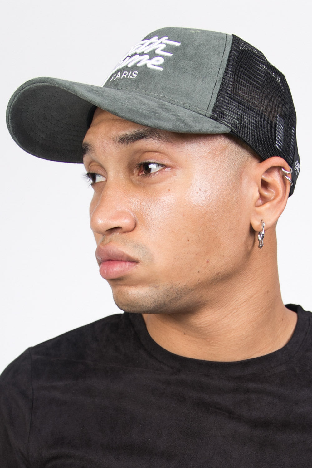 Sixth June - Casquette suédine brodée kaki