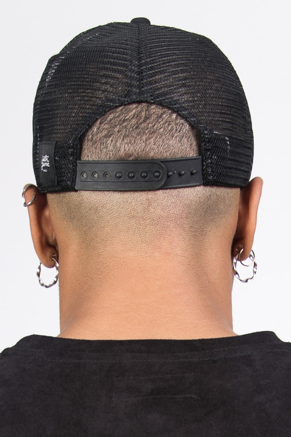 Sixth June - Casquette suédine brodée kaki