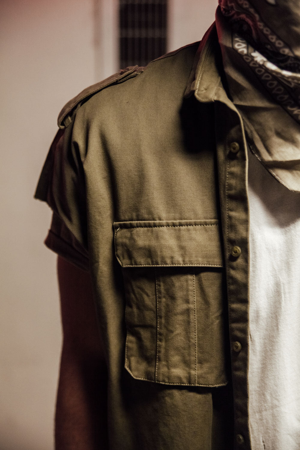 Sixth June - Chemise sans manches Safari kaki M2425VSH