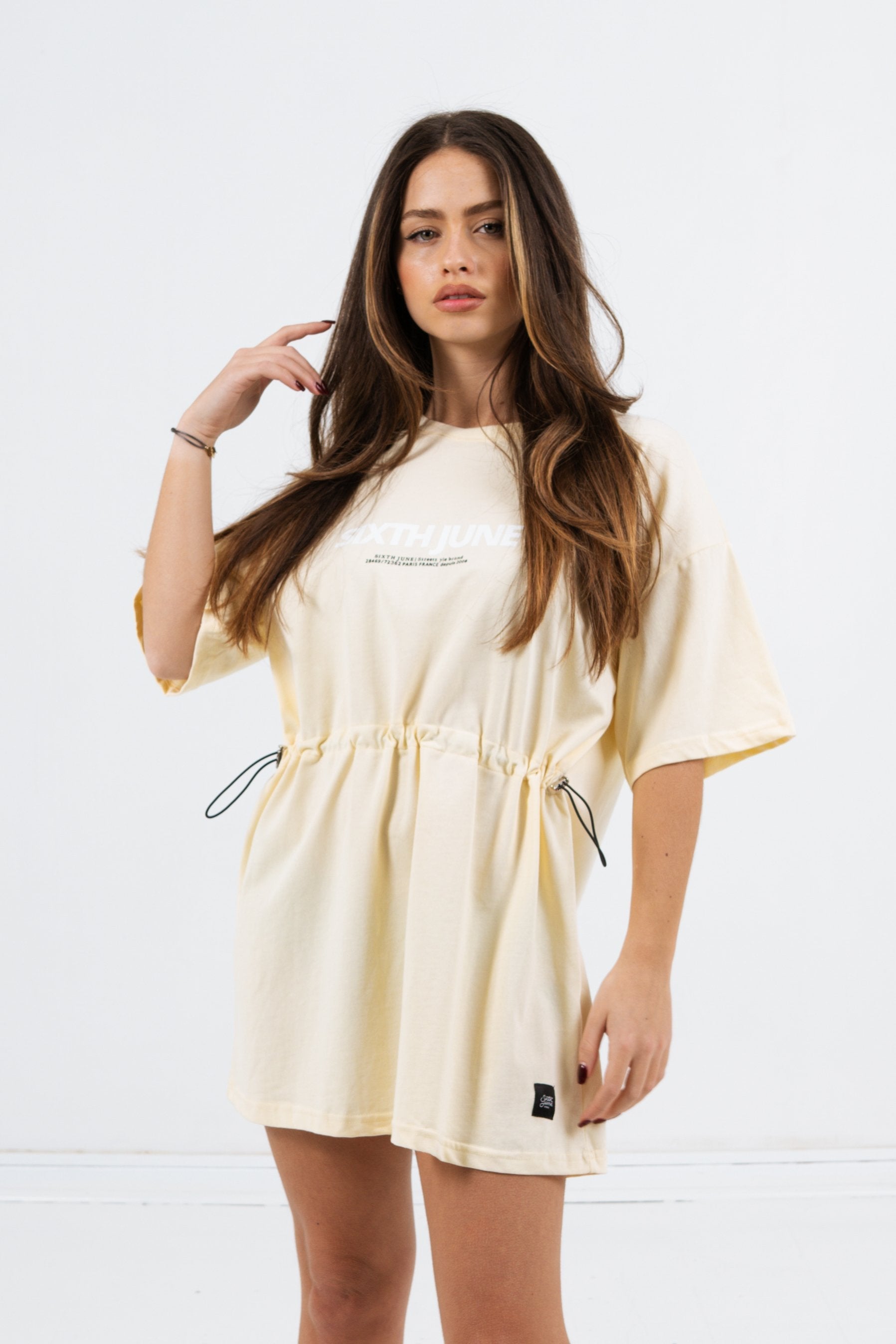 Sixth June - Robe courte élastique imprimé jaune