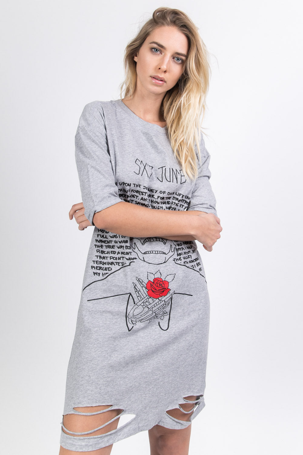 Sixth June - Robe déchirée imprimé tête de mort gris