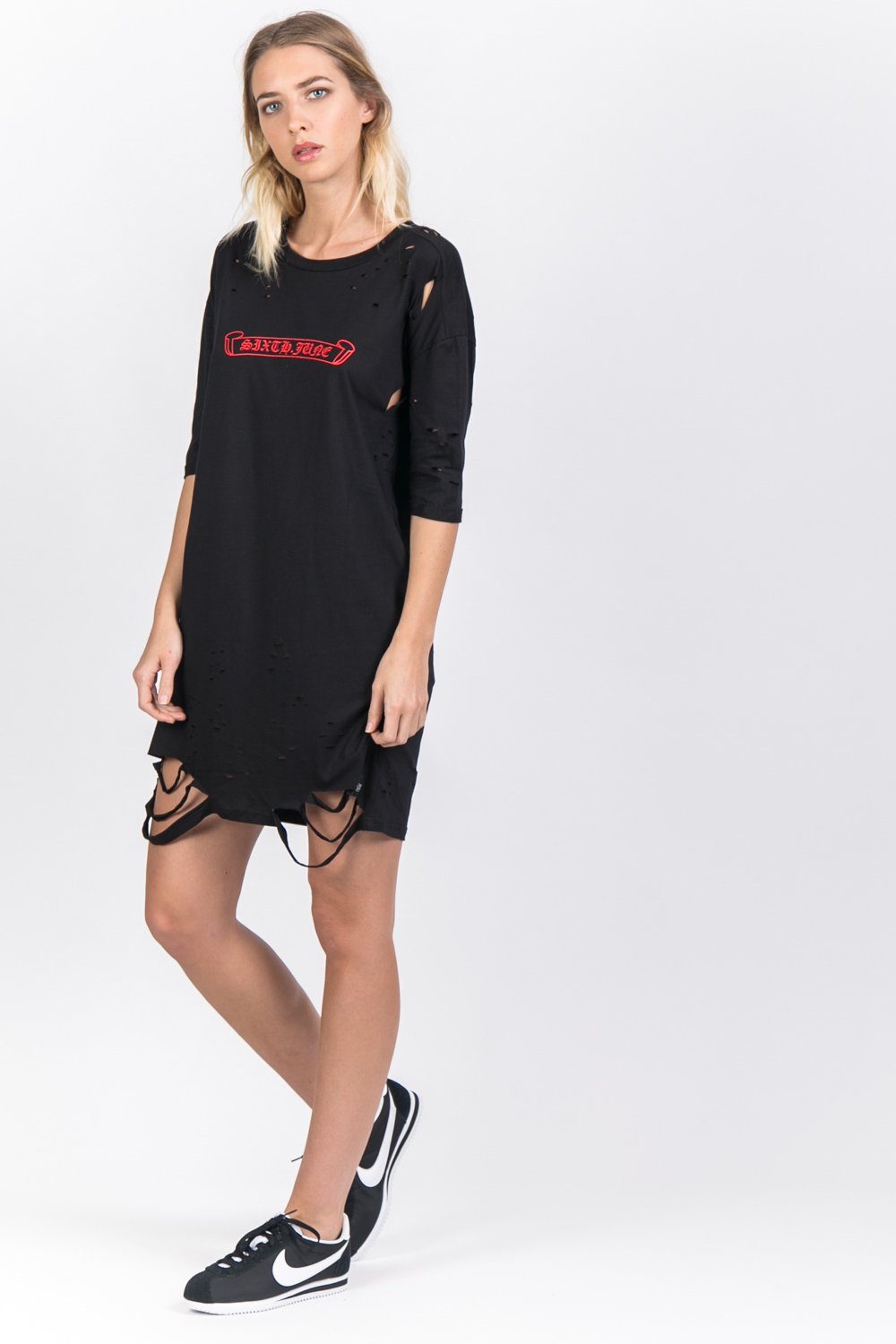 Robe t-shirt destroy logo noir