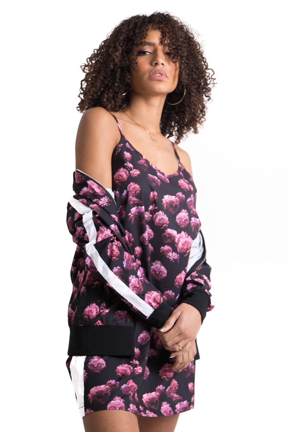 Sixth June - Robe satin fleurs Sixth June rose