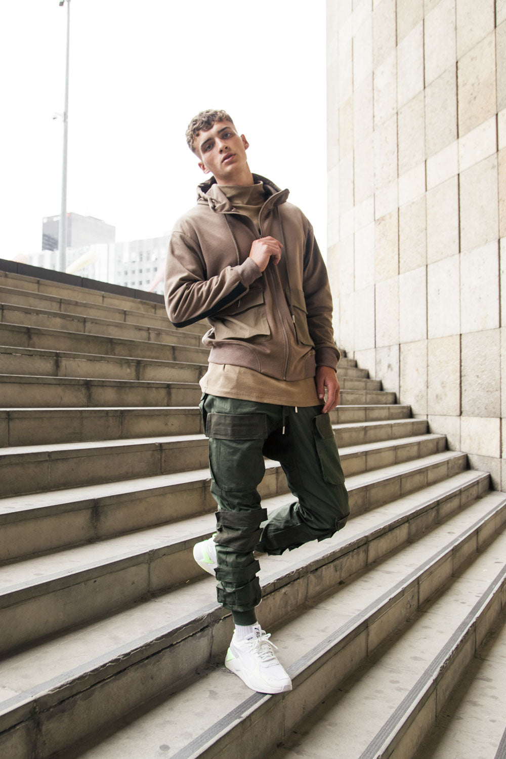 Sixth June - Sweat capuche zippée cargo beige