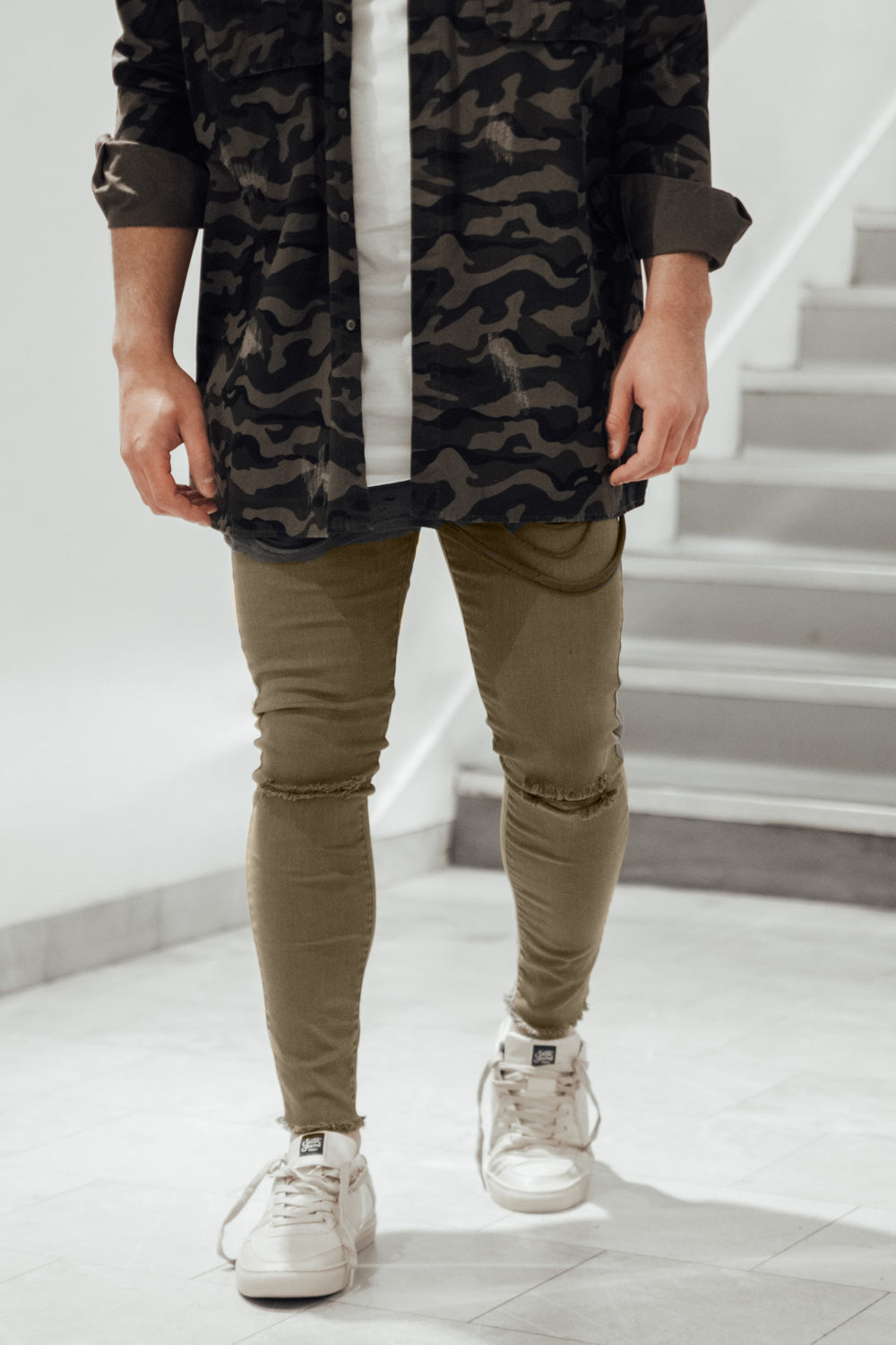 Sixth June - Jean genoux destroy kaki M2448HDE