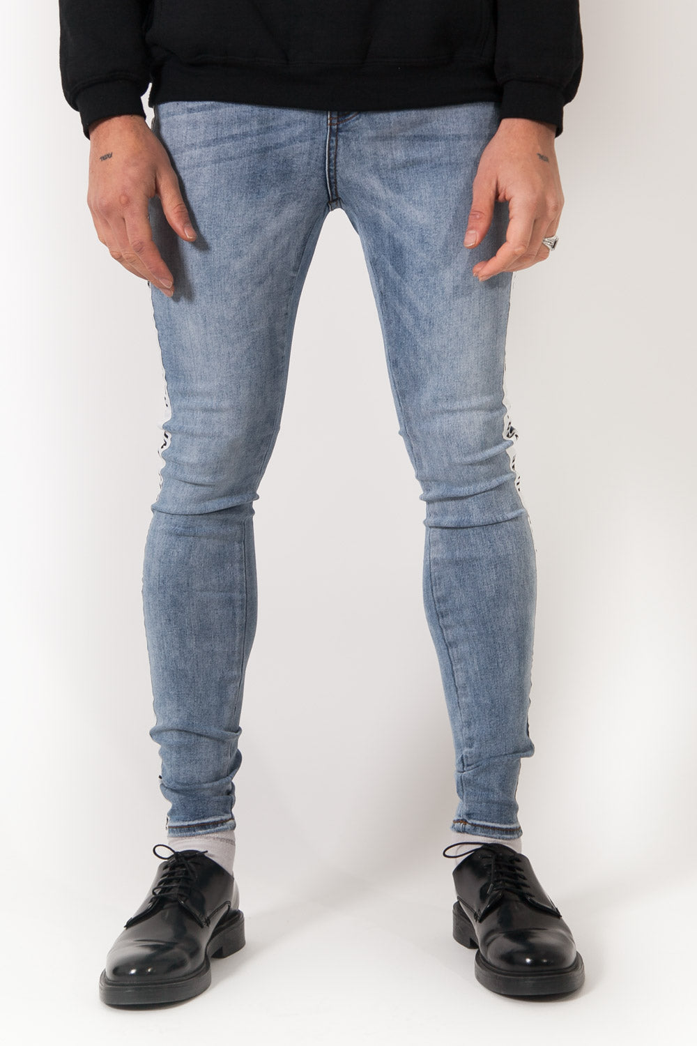 Sixth June - Jean bande blanche logo bleu