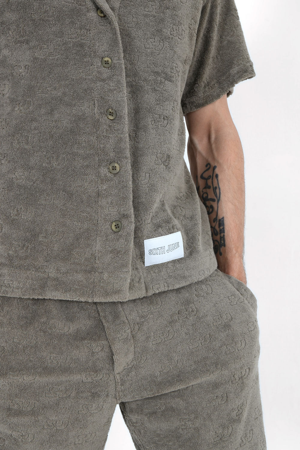 Sixth June - Short towel monogramme Vert kaki